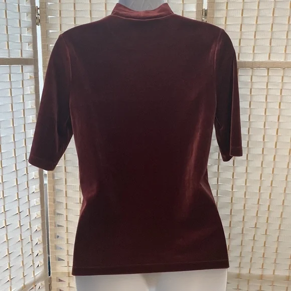 Banana Republic velvet top - Picture 3 of 4
